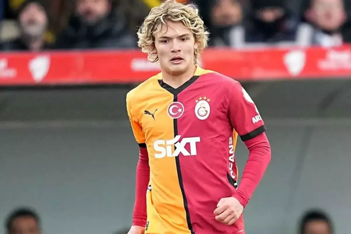 galatasaray-da-efe-akman-gelecegi-belli-oldu-18979853_5341_amp.jpg