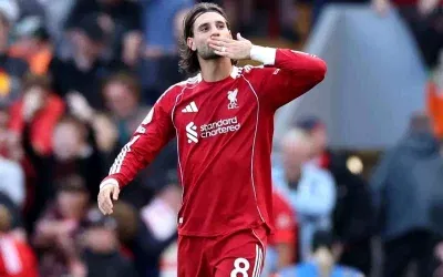 Liverpool, Arsenal’ı 1-0 mağlup ederek galibiyete ulaştı.