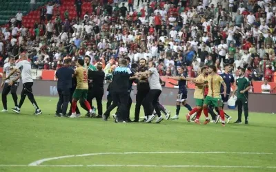 Amedspor-Erzurumspor maçının sonucu: 12 maç men cezası!
