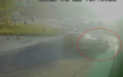 İnegöl’de Motosiklet Kaza Yaptı: Sürücü Yaralandı
