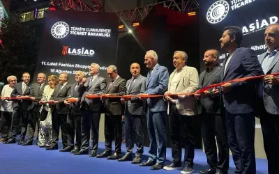 Ticaret Bakanı Bolat: 2021’de ihracat hedefi 390 milyar dolar!