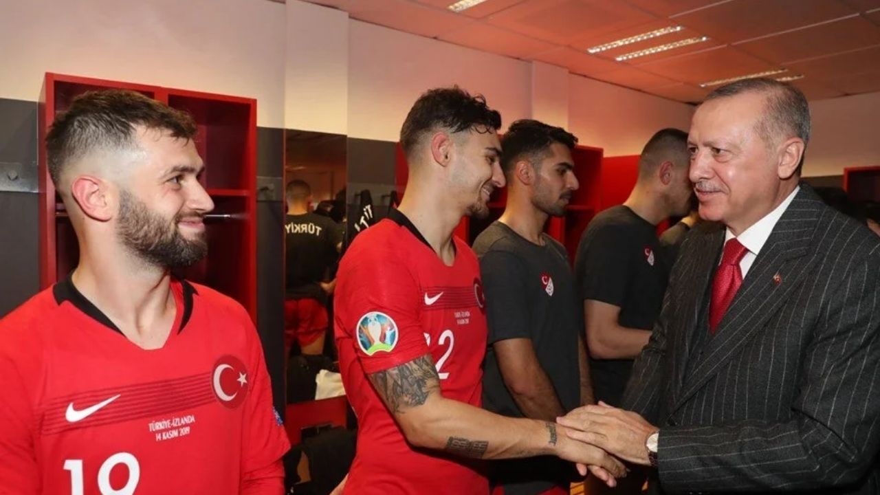 Cumhurbaşkanı Erdoğan, Milli Takımı Kutladı
