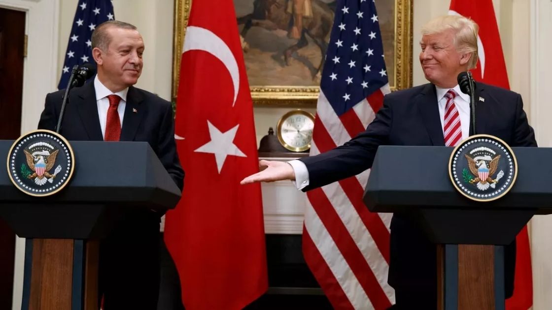 Erdoğan, Trump ile görüşmenin ardından Beyaz Saray'a veda etti