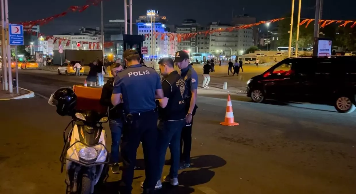 beyoglu-nda-helikopter-destekli-huzur-istanbu-19020985_amp.jpg