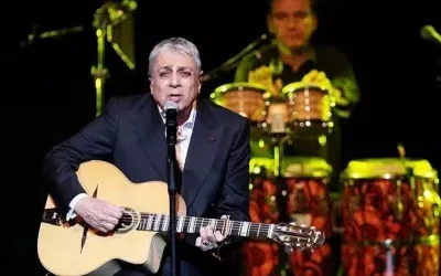 Enrico Macias konseri için gösteri ve yürüyüşler yasak!