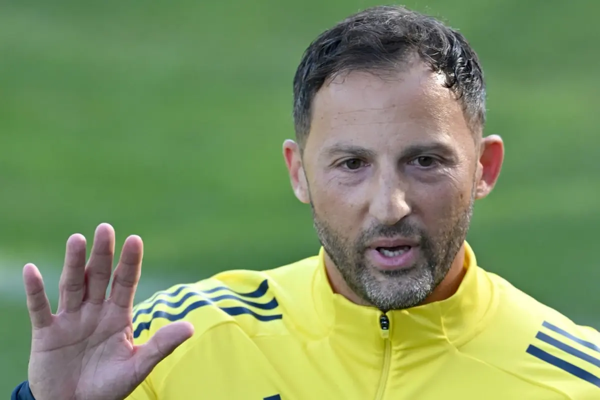 fenerbahce-tedesco-ya-imza-attiriyor-19038122_5703_amp.jpg