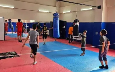 Muş’ta Yaz Spor Okullarında Boks Antrenmanları Sürüyor