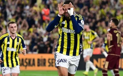 Kadıköy’de gergin derbi Fenerbahçe’nin zaferiyle sonuçlandı!