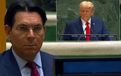 Salonda tek onaylayan: Başını sallayıp alkışlayan kişi, Trump’ın sözlerini.