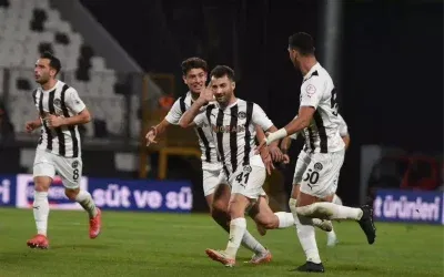 Manisa FK, Uzatma Dakikalarında Esenler Erokspor’a 3-4 Mağlup oldu
