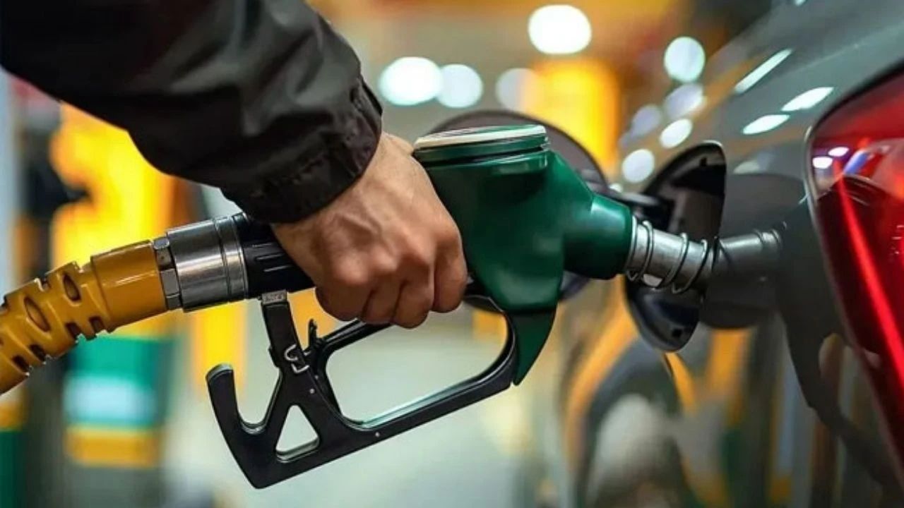 12 Ekim 2025 Güncel Akaryakıt Fiyatları Benzin ve Motorine Zam Geldi mi