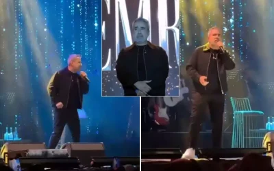 Emrah, 300 kişilik salonda ağlayarak şarkı söyledi.