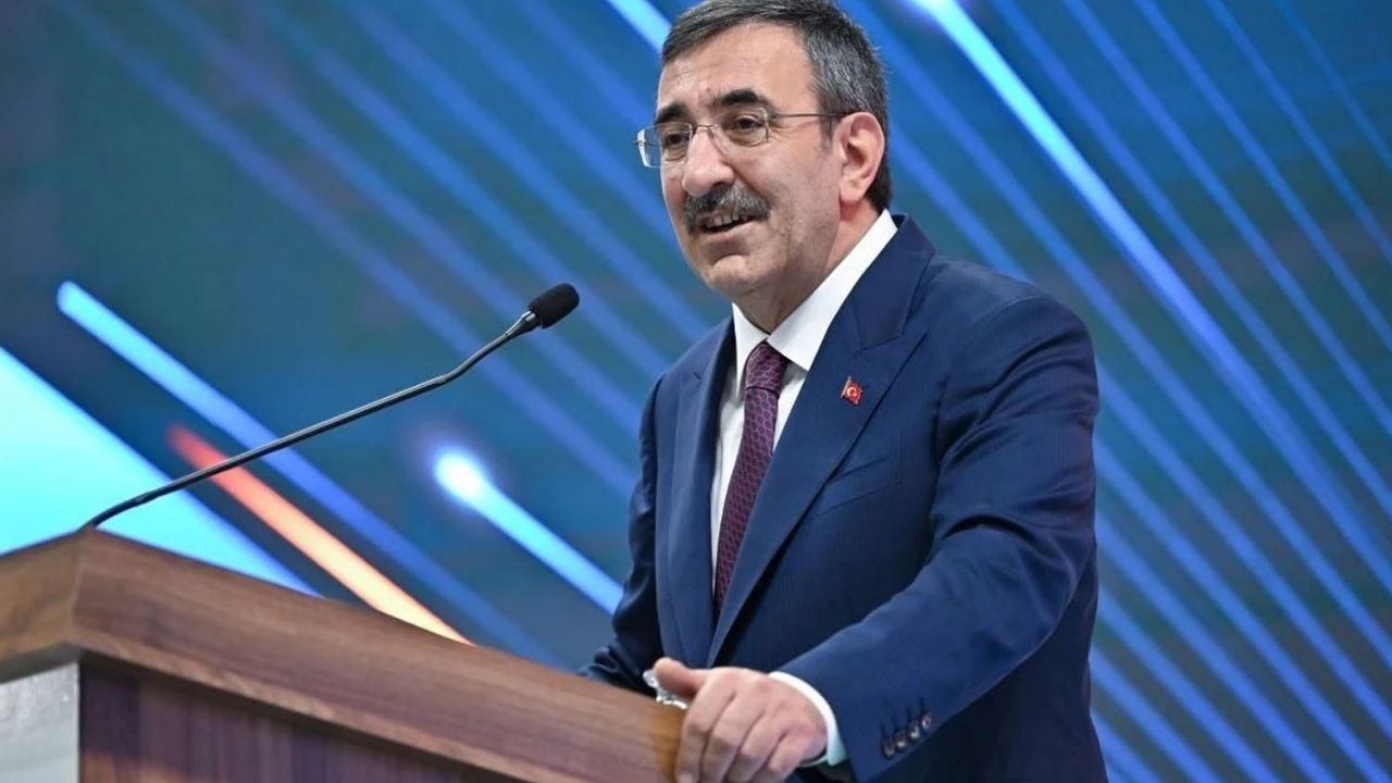Cevdet Yılmaz Enflasyonla Kararlı Mücadele