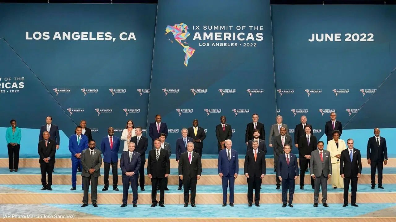 Petro ve Sheinbaum, Amerikan Zirvesi'nden Çekiliyor