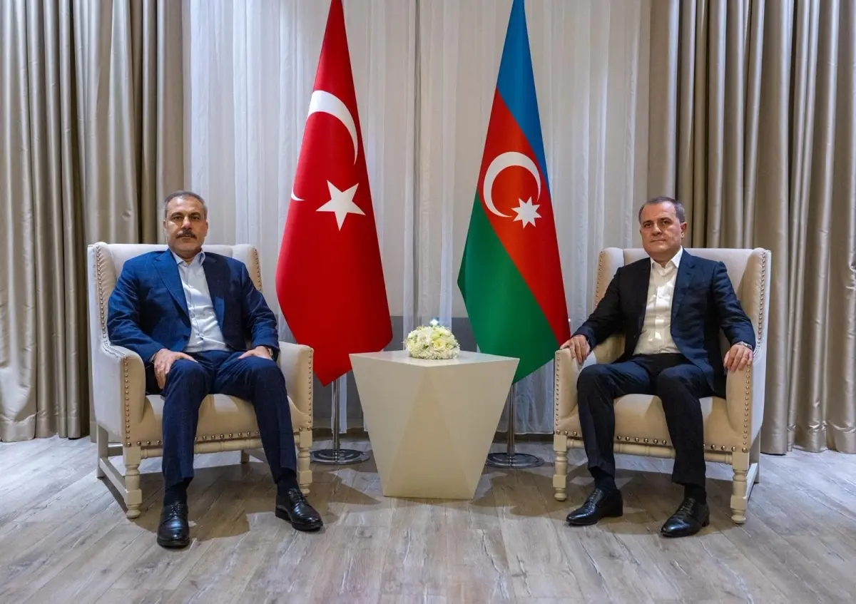 disisleri-bakani-fidan-azerbaycan-disisleri-b-19122098_amp.jpg