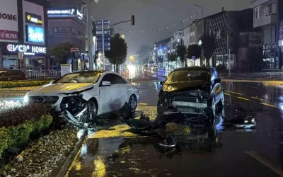 Düzce’de Işık İhlaliyle Meydana Gelen Kaza: 1 Yaralı