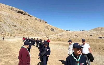 Gençler için Niğde’de Doğa Yürüyüşü: Keşfe Çık!