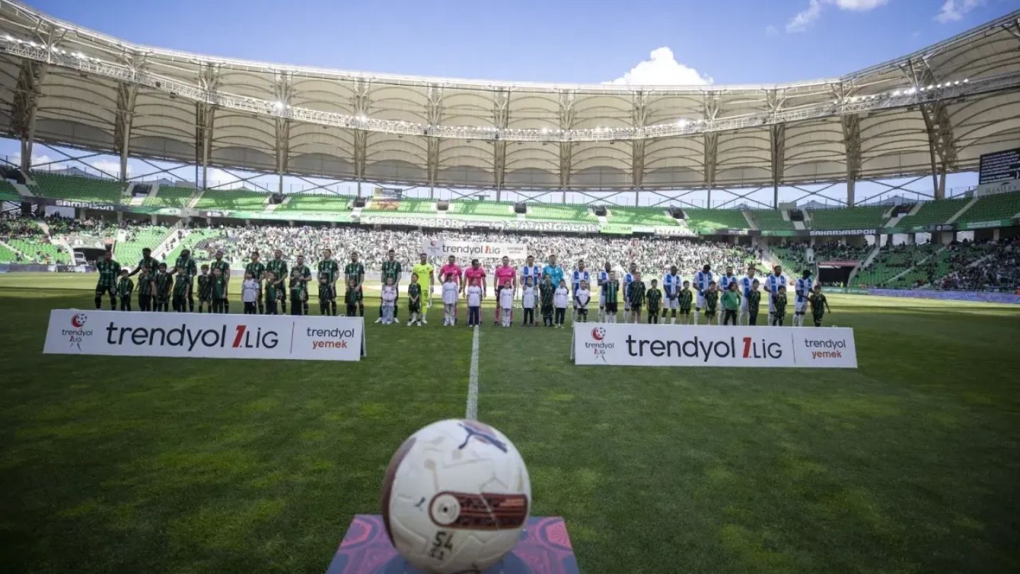 1. Lig’de zirve el değiştirdi! Esenler Erokspor liderlik koltuğuna oturdu