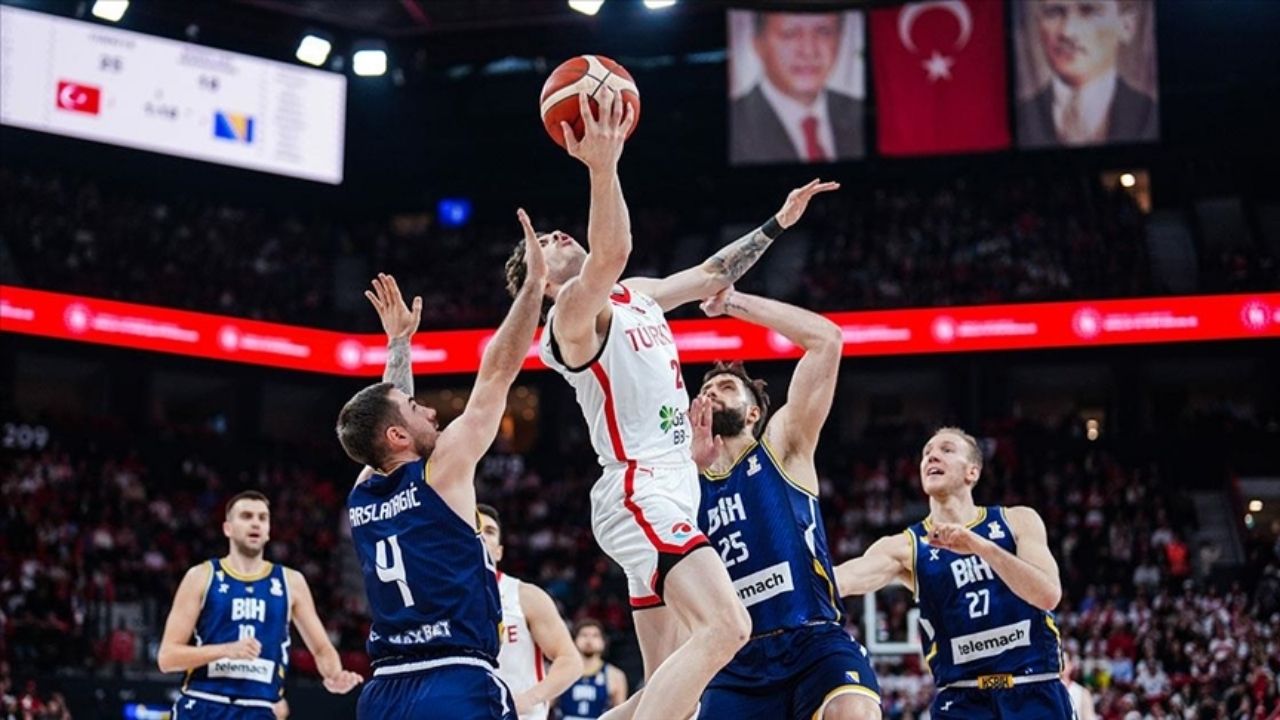A Milli Takım, FIBA Dünya Kupası Elemeleri'nde Bosna'yı mağlup etti.