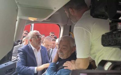 Bakan Işıkhan Eşinin Cenaze Töreninde Teselli Verdi