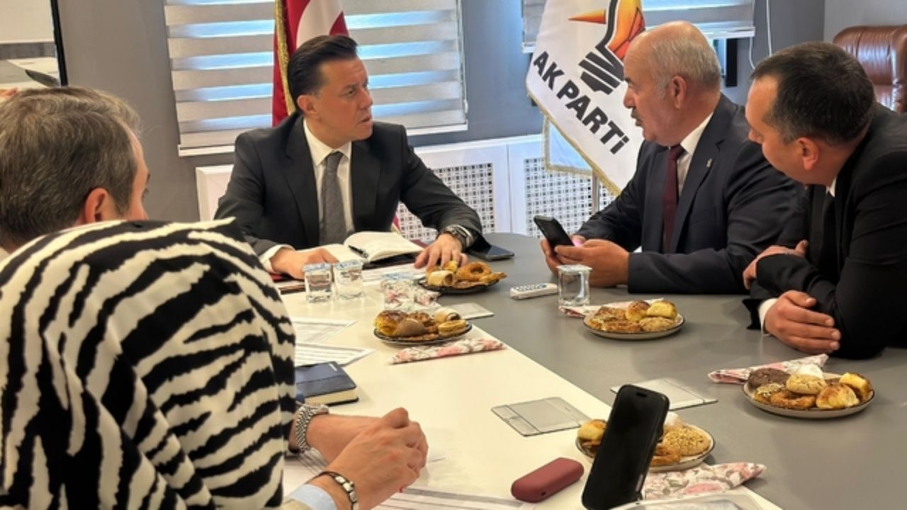 Hatipoğlu, Eskişehir'de Halkla Buluştu