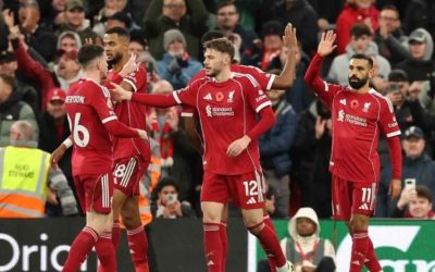Liverpool, Aston Villa’yı 2-0 yenerek kötü gidişe son verdi.