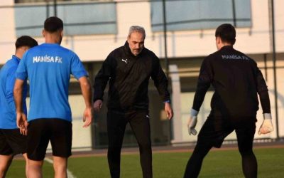 Manisa FK, Adana Demirspor Maçı İçin Antrenmana Başladı