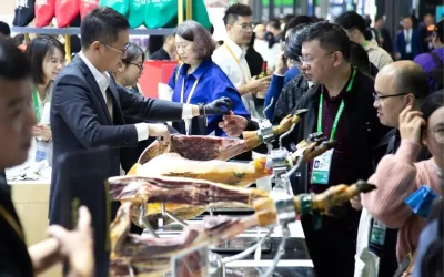 Çin Fuarında Yabancı Lezzetler Revaçta