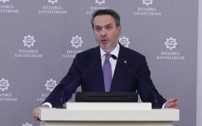 Bayraktar: Güçlü sanayi ile Türkiye 3.6 trilyon dolar ekonomi olacak