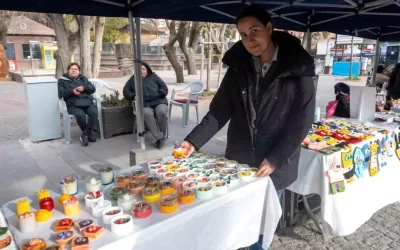 Eskişehir’li Rabia Çelik’in Estetik Mumları Beğeni Topluyor