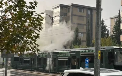 Gaziantep’te Tramvaya Yıldırım Çarptı – Son Dakika Haberleri
