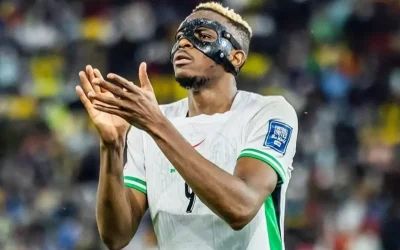 Osimhen, Nijerya-Demokratik Kongo maçında sakatlanarak saha kenarında gözyaşları döktü.