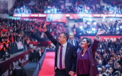 CHP’nin Eskiye Dönüş İsteyenlerden Arınma Çabaları