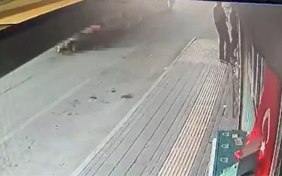 Adana’da Yayaya Çarpan Kamyon, Ölümüne Neden Oldu