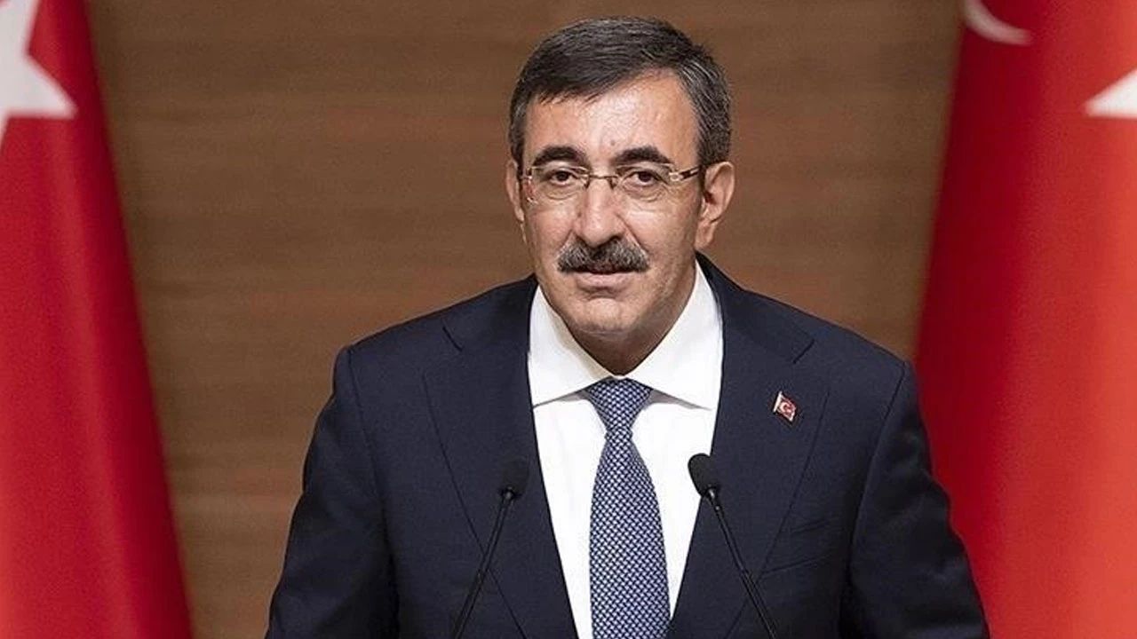 Cevdet Yılmaz’ın 60 Kez Tekrarladığı “Büyüme” Söylemi, Vatandaşın Gerçekleriyle Uyuşmuyor