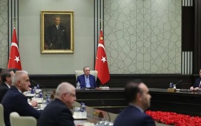Cumhurbaşkanlığı Kabinesi Toplandı: Güvenlik, Ekonomi ve Asgari Ücret Gündemde