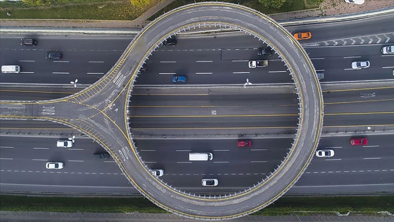 Dikkat! Bu Yollarda Çalışmalar Devam Ediyor