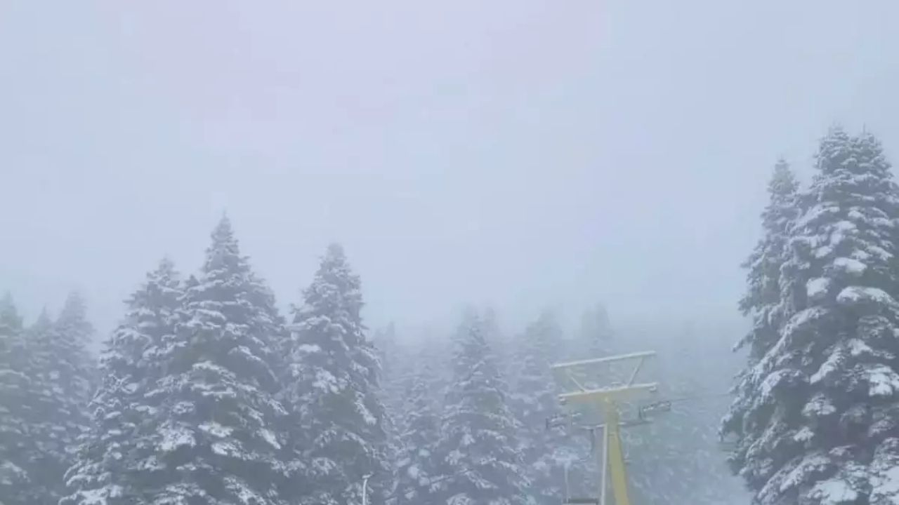 İstanbul’a Yakın Uludağ’da Kar Fırtınası Etkili Kar Kalınlığı 18 Santimetreye Ulaştı