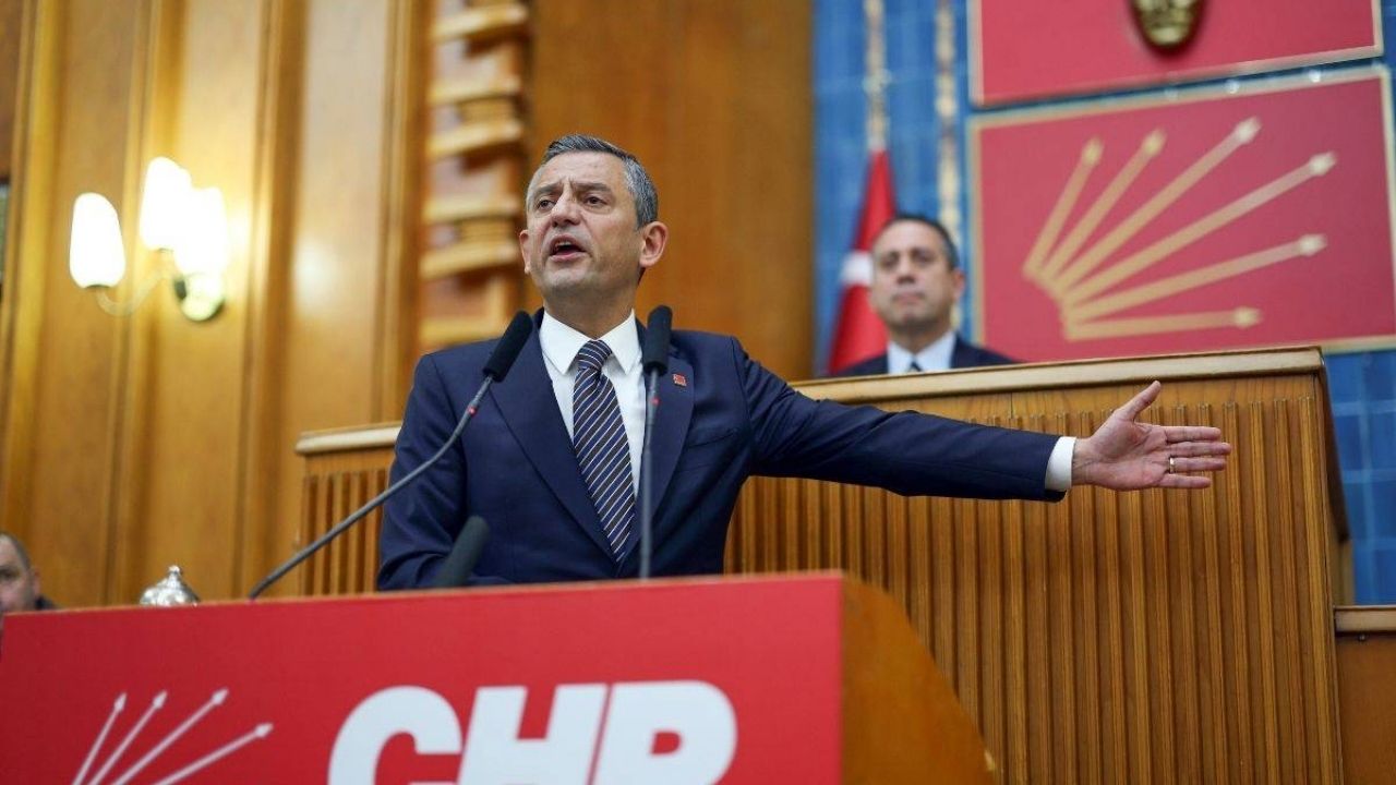 Özgür Özel’in Önündeki Son Anket Bahçeli’nin Açılım Çıkışı Ters Tepti