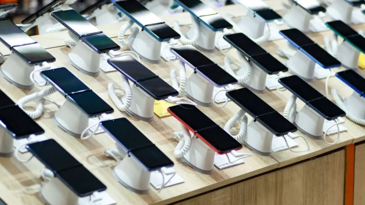 Telefon alacaklar dikkat! 2026 başında dev zam geliyor