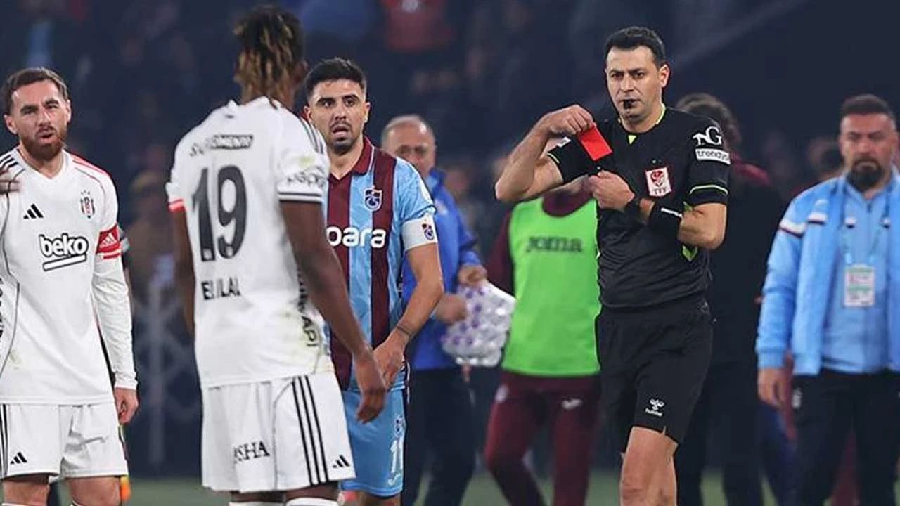 Trabzonspor–Beşiktaş Derbisinin VAR Kayıtları Yayınlandı