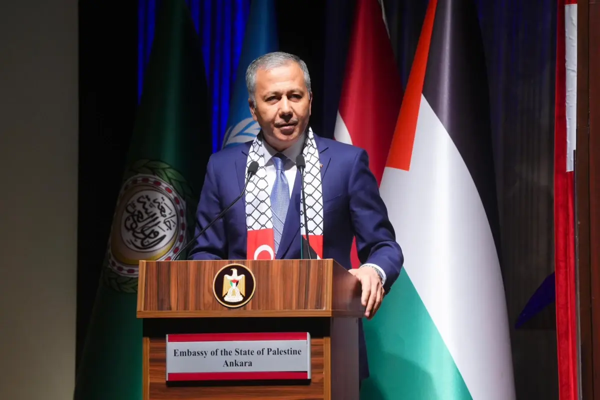bakan-yerlikaya-turkiye-filistin-halkinin-yan-19328243_amp.jpg