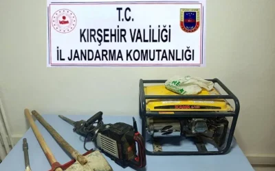 Kaçak kazı yapan 3 şüpheli suçüstü yakalandı